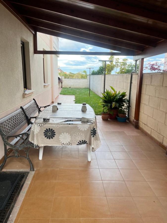 Liencres Tranquilo Con Piscina Comunitaria Apartment Bagian luar foto