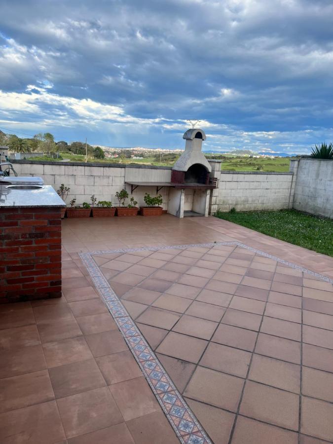 Liencres Tranquilo Con Piscina Comunitaria Apartment Bagian luar foto